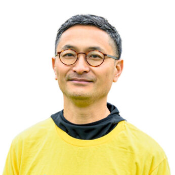 Louis HouExecutive Director